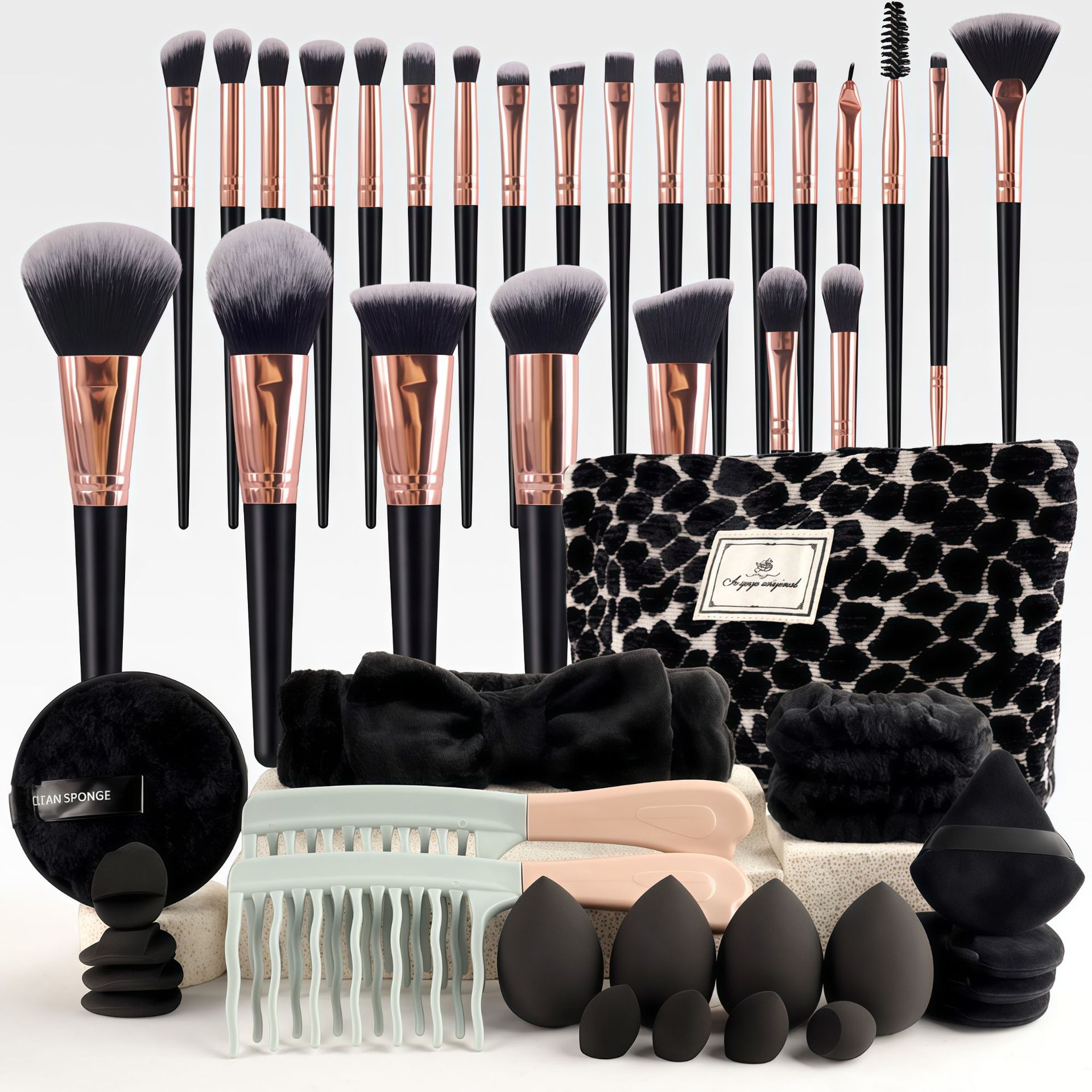 Makeup Brush Set Chic Fragranc - đánh giá và giá Travel Accessories Bag