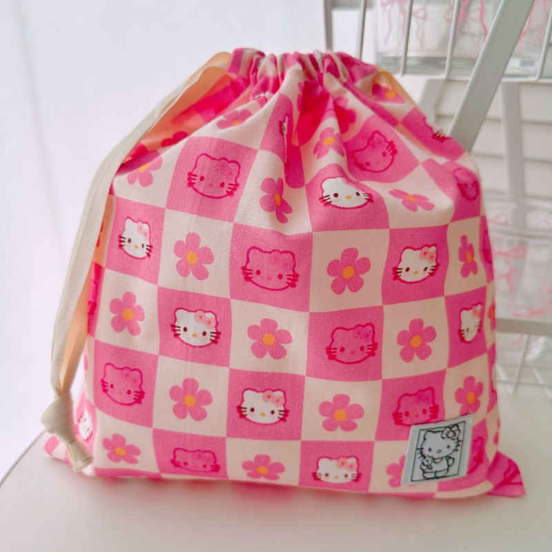 Hello Kitty Cloth Fashion Art  - đánh giá và giá Travel Accessories Wholesale