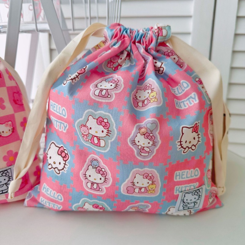 Hello Kitty Cloth Fashion Art  - đánh giá và giá Travel Accessories Wholesale