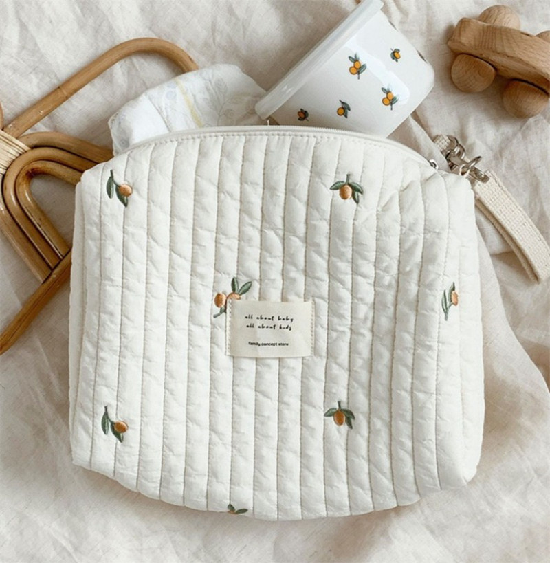 Embroidered Mommy Bag Handbag  - đánh giá và giá Travel Accessories With Baby
