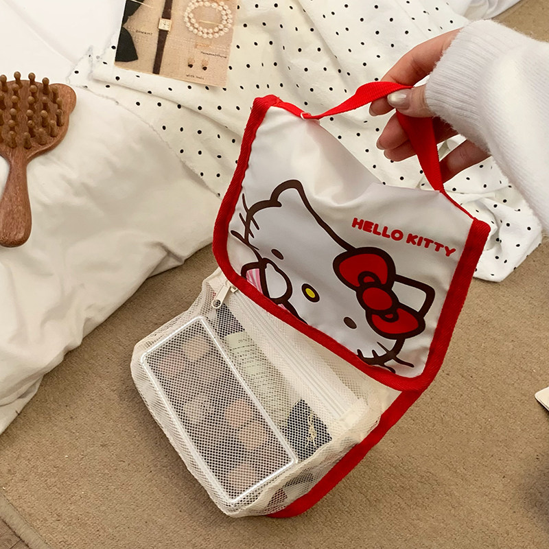 Hello Kitty Portable Large Cap - đánh giá và giá Travel Accessories Toiletry Bag