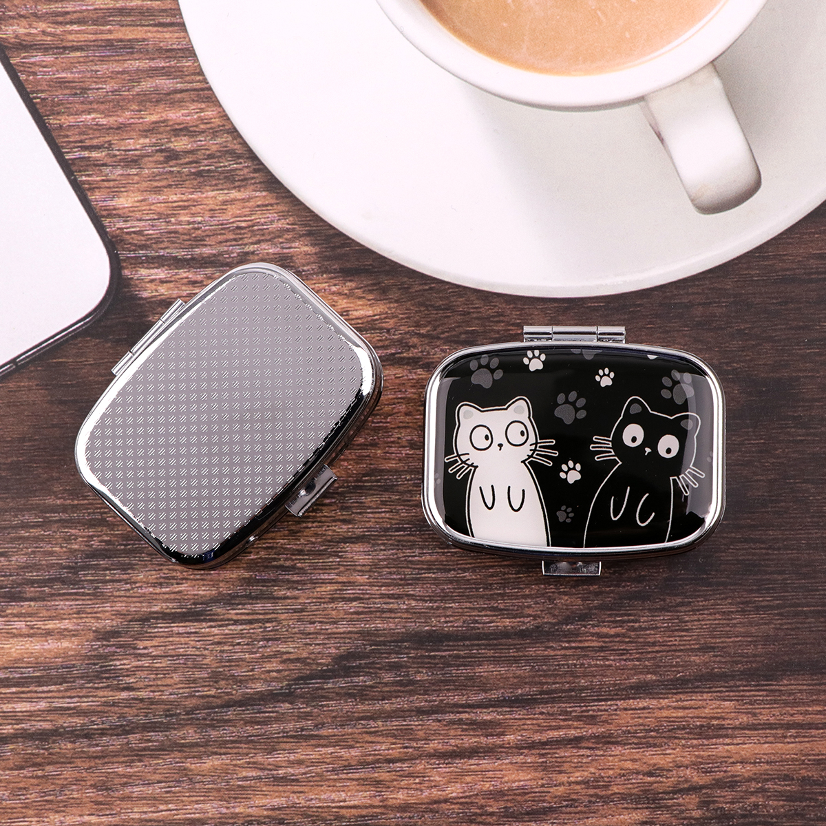 Cartoon Black And White Cat Tr - đánh giá và giá Travel Accessories Store